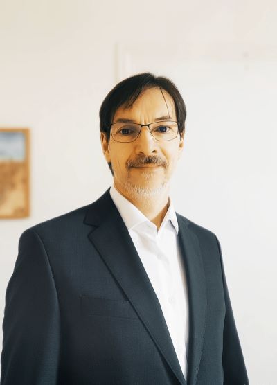 Portrait des Kanzleiinhabers